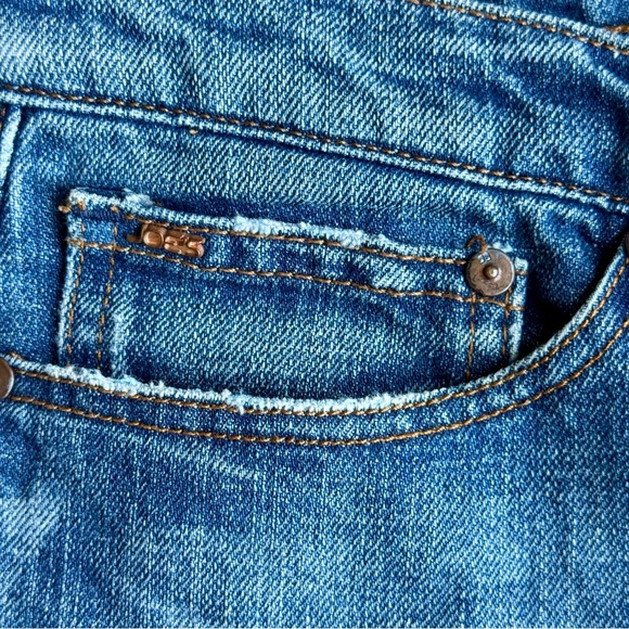 Joe’s Jeans Classic Bootcut Jeans – Medium Wash – Size 30 - Picture 7 of 12